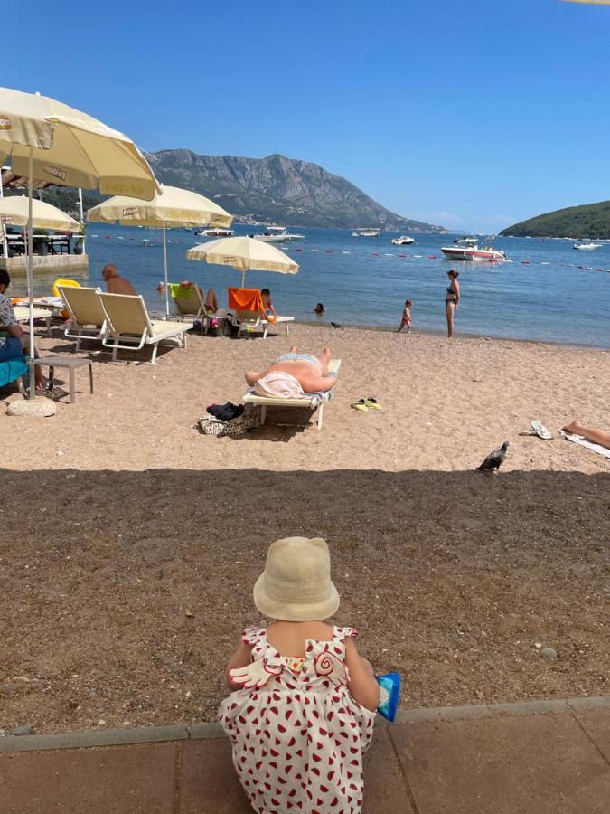 Dorotea Butterfly Lejlighed Budva Eksteriør billede